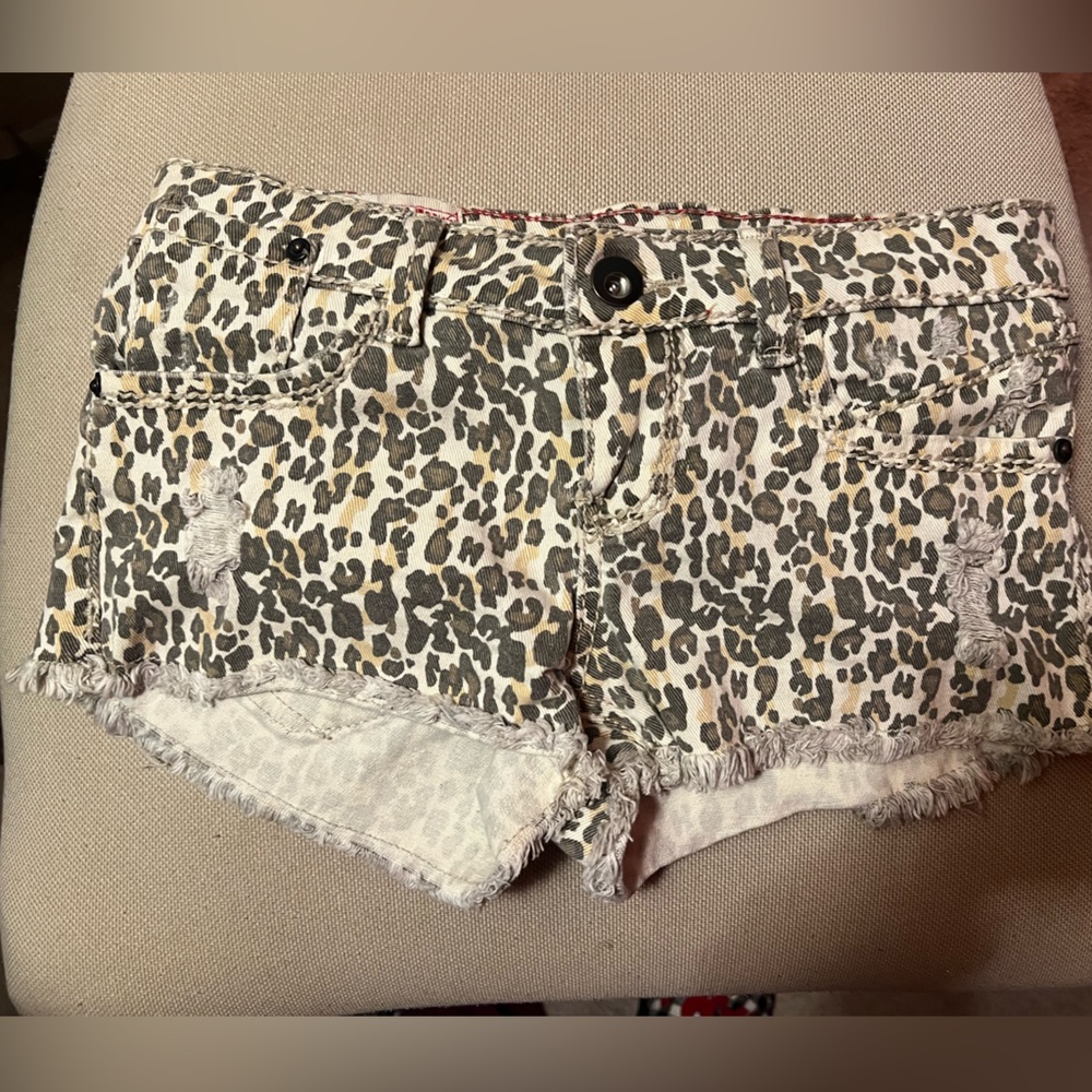 Leopard shorts